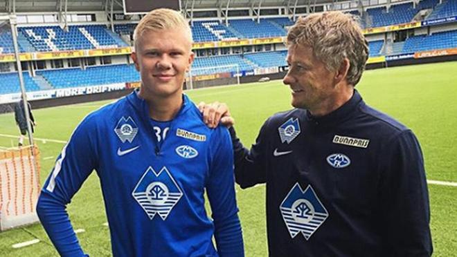 Shams：雄鹿愿与字母哥探讨留队或交易可能性，尼克斯不再是首选下家