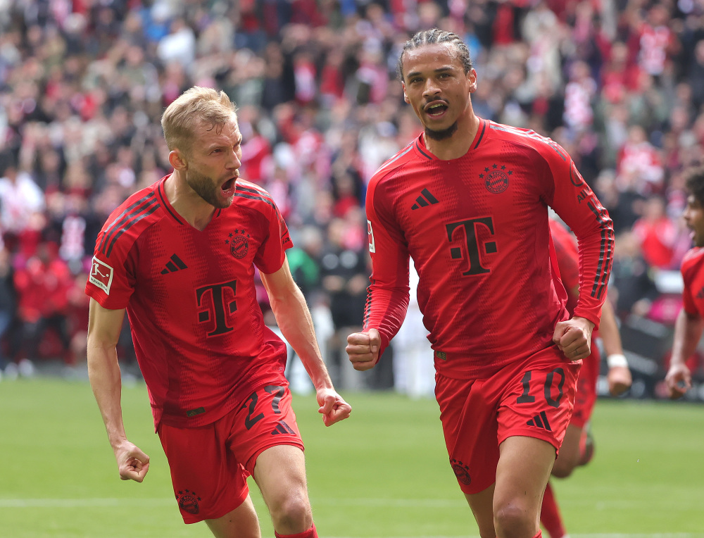 砸地头球破门，梅西打进职业生涯的第896球