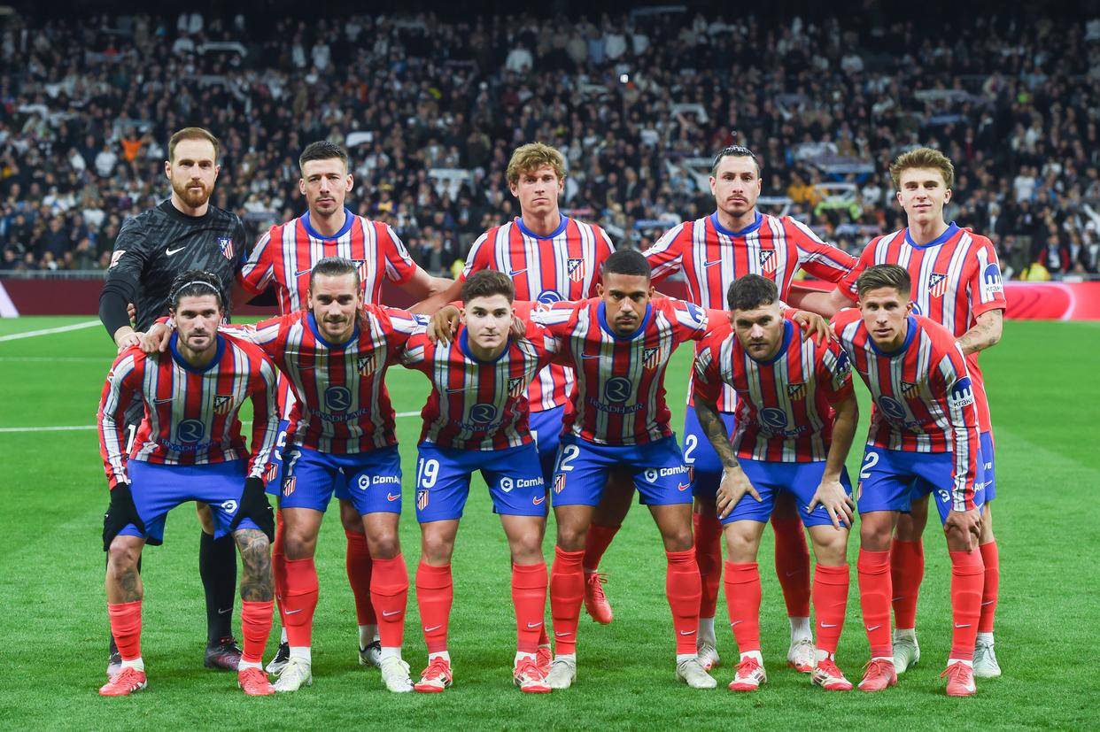 曼联7000万签沃顿有一前提，阿莫林自信可实现！卡里克钦点其接班