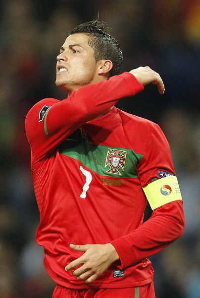 CBA球员伤病更新及赛季影响