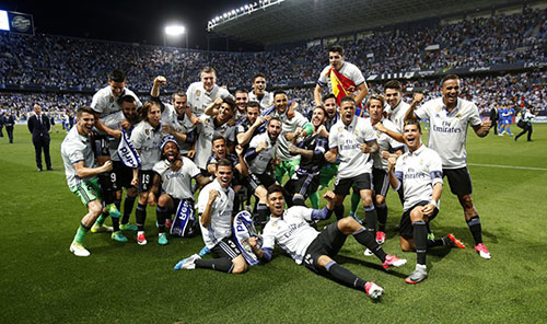 记者：莱比锡有意用霍伊伦取代谢什科，霍伊伦明确表示不想去