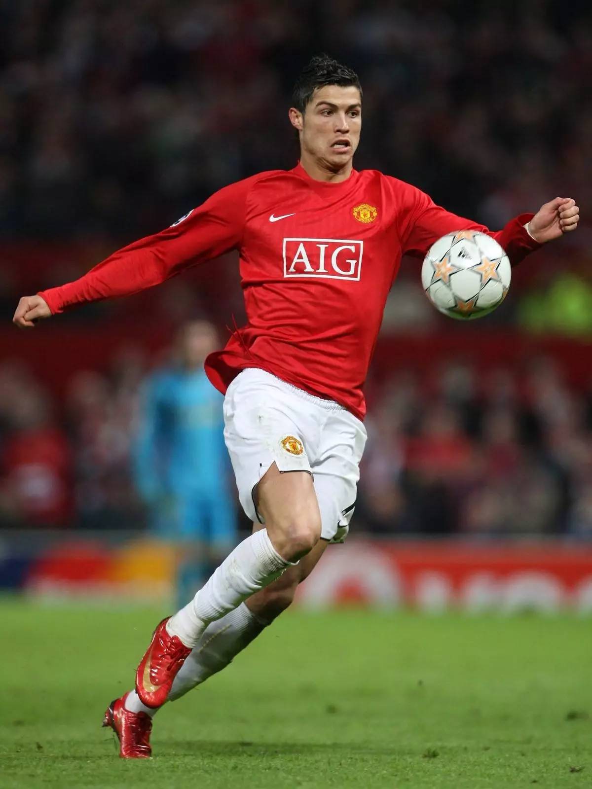 专业VAR团队复盘曼城扳平进球：B席对库尔图瓦犯规遭无视