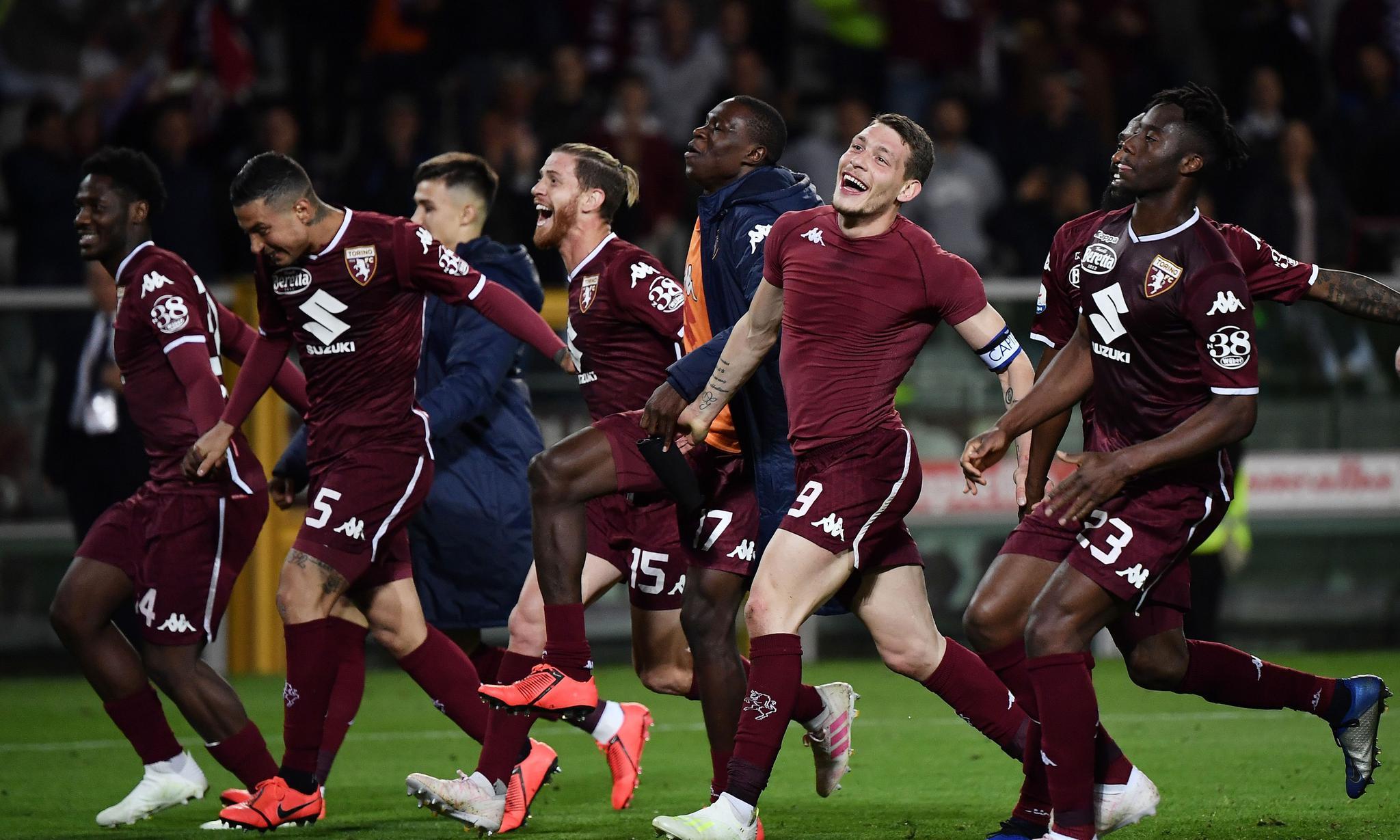 意甲战报：劳塔罗、图拉姆、恰尔汗奥卢破门，国米4-0科莫（意甲：国米4-0大胜科莫，劳塔罗、图拉姆、恰尔汗奥卢先后建功）