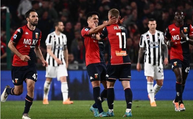 英媒：拜仁有意费耶诺德右后卫里德，但将面临英超俱乐部竞争