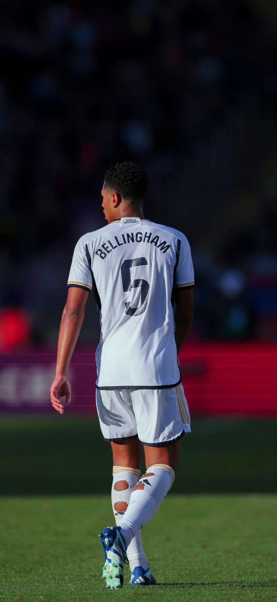 Shams：保罗对教练组越来越直言不讳，泰伦·卢认为他越界了